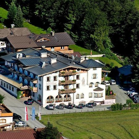 Hotel Wiesenegg Aurach bei Kitzbuehel Exterior foto